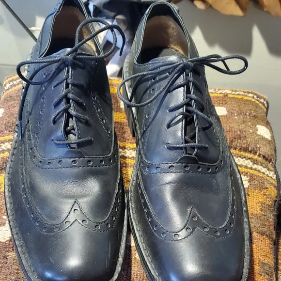 Oxfords_&_Derbys